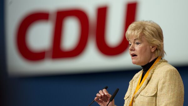 Member of the federal board of the CDU Erika Steinbach delivers a speech on the CDU party congress, on November 14, 2011 in Leipzig, eastern Germany - Sputnik International