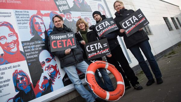 Anti CETA demonstrators - Sputnik International