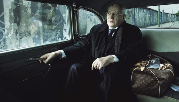 Mikhail Gorbachev for Luis Vuitton Ad Mikhail Gorbachev for Luis Vuitton Ad - Sputnik International