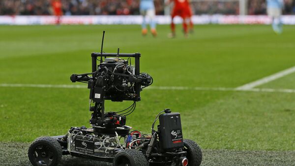 A wheeled remote camera films during the English League Cup final soccer match between Liverpool and Manchester City at Wembley stadium in London, Sunday, Feb. 28, 2016 - Sputnik International