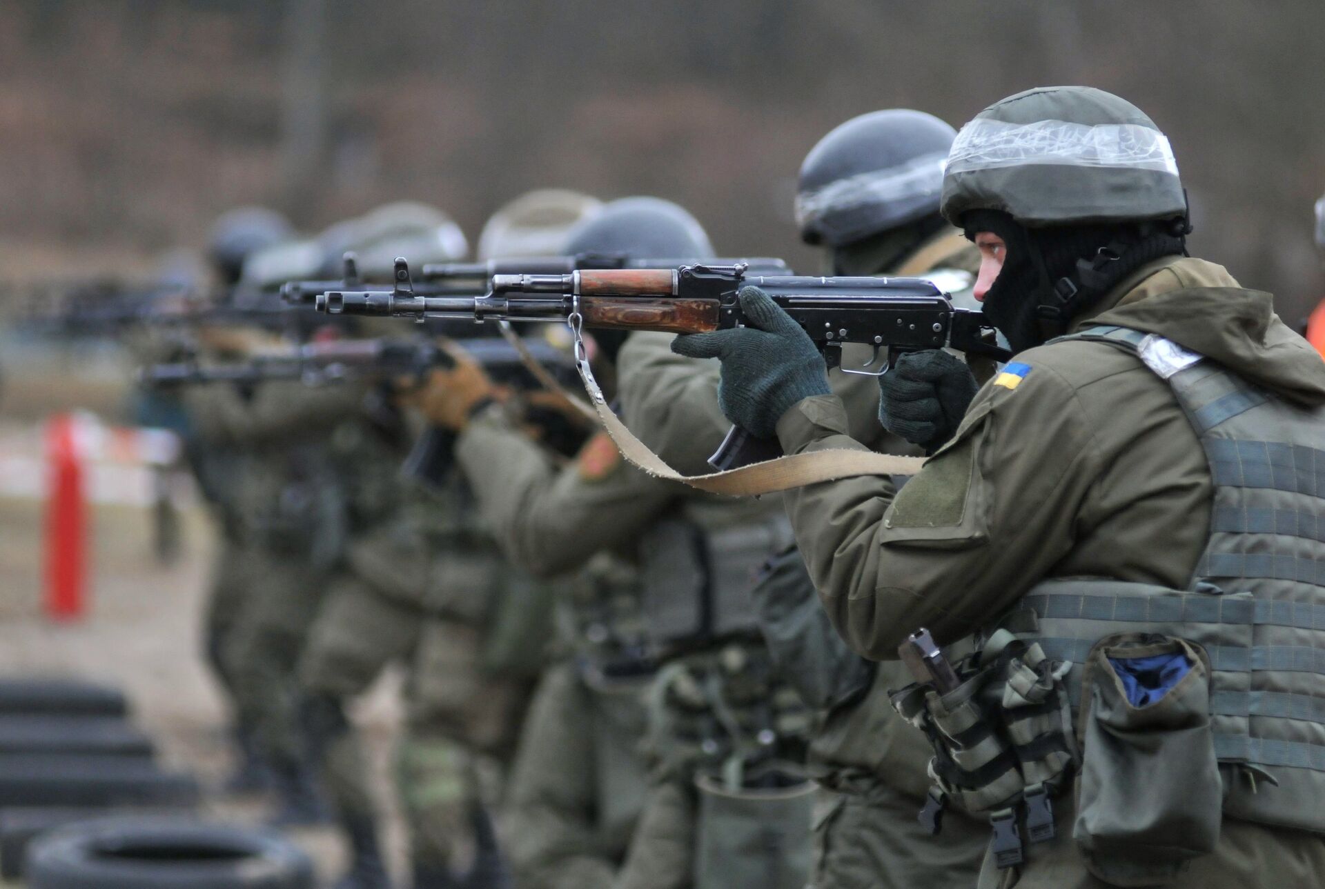 Ukraine's National Guard soldiers during combat training developed by NATO at a training ground in the Zolochevsky District, Lviv Region. - Sputnik International, 1920, 29.01.2022