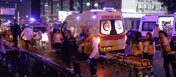 Emergency services work at the explosion site in the busy center of Turkish capital, Ankara, Turkey, Sunday, March 13, 2016 - Sputnik International