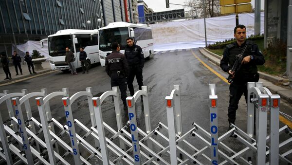 Riot police secure the site of yesterday's suicide bomb attack in Ankara, Turkey March 14, 2016 - Sputnik International
