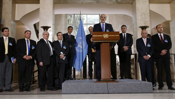 Syrian government delegation headed by Bashar al-Jaafari attends a news conference after a meeting on Syria at the European headquarters of the United Nations in Geneva, Switzerland, March 16, 2016 - Sputnik International