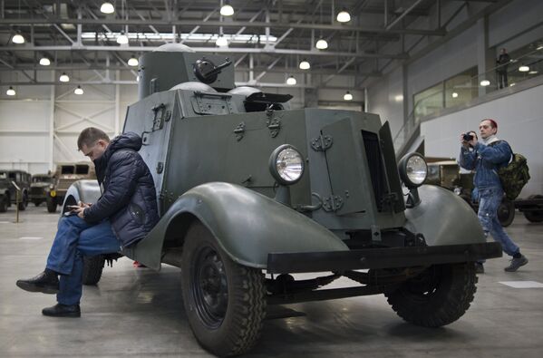 Motors of War: Unique Collection of WWII Vehicles in Moscow - Sputnik International