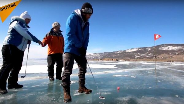 Ice Golf on the World’s Largest Freshwater Lake Baikal - Sputnik International