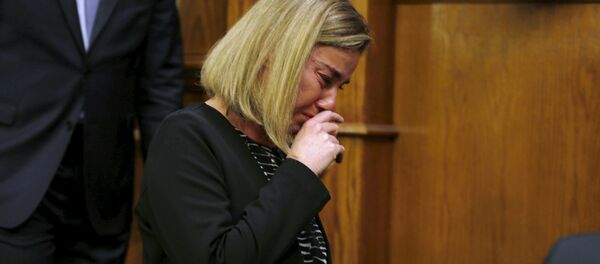 European Union foreign policy chief Federica Mogherini leaves after reacting to news of the Belgium blasts during a joint news conference with Jordanian Foreign Minister Nasser Judeh at the Ministry of Foreign Affairs in Amman March 22, 2016 - Sputnik International