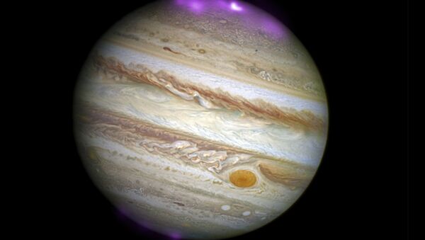 Solar Storms Ignite X-ray Northern Lights on Jupiter - Sputnik International