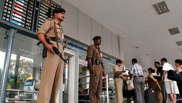 Armed Central Industrial Security Force Officials checking the passengers at Chennai International Airport in Chennai, India (File) - Sputnik International