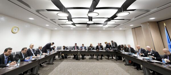 U.N. Special Envoy for Syria Staffan de Mistura (2nd R) meets with Syrian government representatives during Syrian Peace talks at the United Nations in Geneva, Switzerland, March 24, 2016 U.N. Special Envoy for Syria Staffan de Mistura (2nd R) meets with Syrian government representatives during Syrian Peace talks at the United Nations in Geneva, Switzerland, March 24, 2016 - Sputnik International