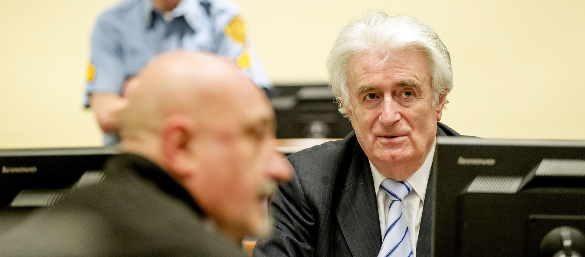 Ex-Bosnian Serb leader Radovan Karadzic sits in the court of the International Criminal Tribunal for former Yugoslavia (ICTY) in the Hague, the Netherlands March 24, 2016 - Sputnik International, 1920, 28.03.2019