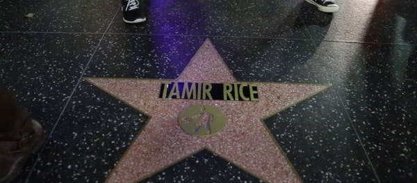 Black Lives Matter Takes Over Hollywood Walk of Fame Black Lives Matter Takes Over Hollywood Walk of Fame - Sputnik International