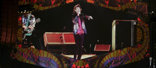 Mick Jagger of the Rolling Stones is seen on a giant screen as he performs during a free outdoor concert at Ciudad Deportiva de la Habana sports complex in Havana, March 25, 2016. Mick Jagger of the Rolling Stones is seen on a giant screen as he performs during a free outdoor concert at Ciudad Deportiva de la Habana sports complex in Havana, March 25, 2016. - Sputnik International