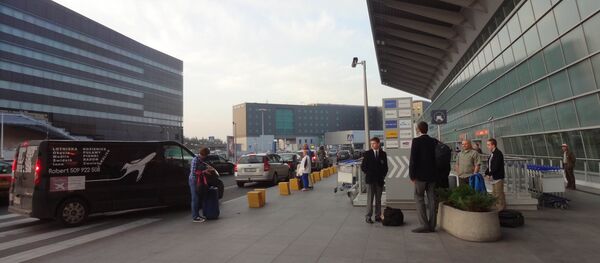 Warsaw Airport Warsaw Airport - Sputnik International