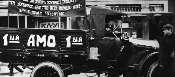 The first Soviet AMO-F-15 truck, made in 1924. A reproduction The first Soviet AMO-F-15 truck, made in 1924. A reproduction - Sputnik International