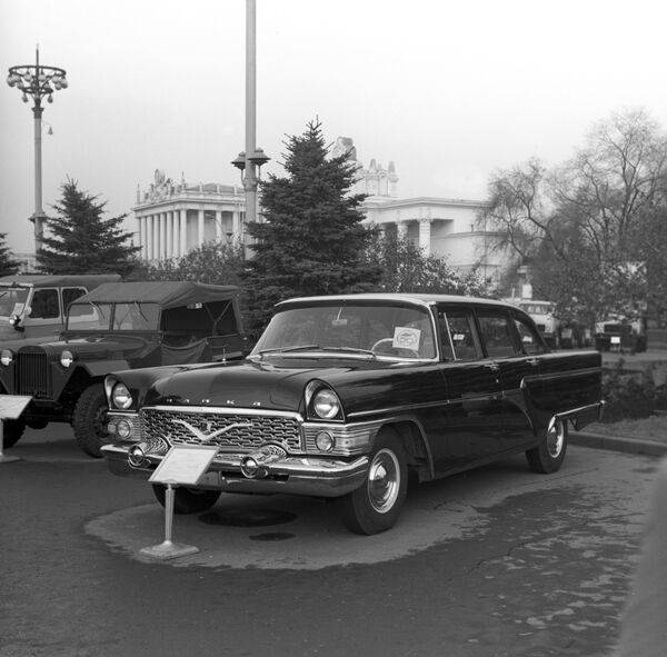 The GAZ-13 Chaika (Seagull) large-sized car built at the Gorky (Nizhny Novgorod) Automobile Plant, at an exhibition named The Automobile Industry - 50 Years dedicated to the 50th anniversary of the Soviet automobile industry (1924-1974) - Sputnik International