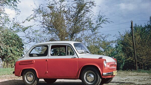 Russia's first gasoline-saving automobile ZAZ-965 Zaporozhets was made at the Zaporozye engineering works in 1959 - Sputnik International