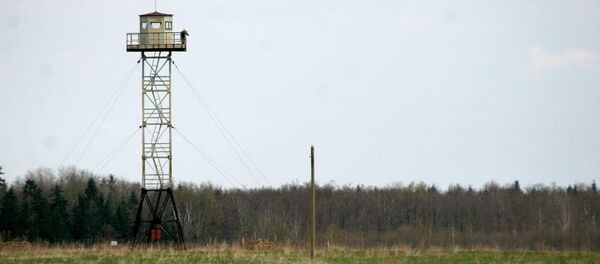 A Russian watchtower overlooks the disputed territories close to Pitalova region, near Vilaka, Latvia. (File) - Sputnik International