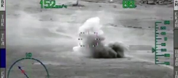 The Russian Defense Ministry has published unique footage of Daesh targets in Palmyra being destroyed by a Russian Aerospace Forces unit - Sputnik International