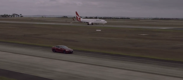 Qantas vs Tesla Qantas vs Tesla - Sputnik International