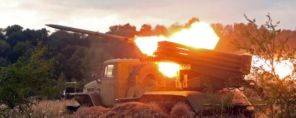 A BM-21 Grad multiple rocket launcher system fires during gun practice of the Baltic Fleet Coast Artillery Corps at the Pavenkovo range, Kaliningrad Region. - Sputnik International