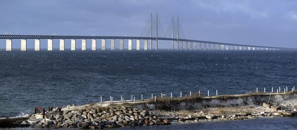 The Oresund bridge pictured from Lernacken on the Swedish side of the Oresund strait November 12, 2015. The Oresund bridge pictured from Lernacken on the Swedish side of the Oresund strait November 12, 2015. - Sputnik International