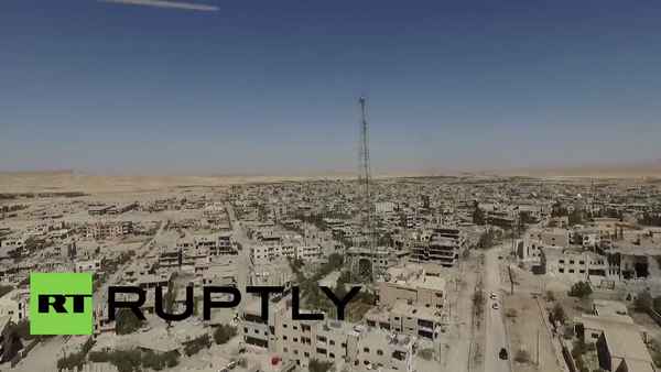 Syria: Drone shows al-Qaryatain following liberation from IS - Sputnik International