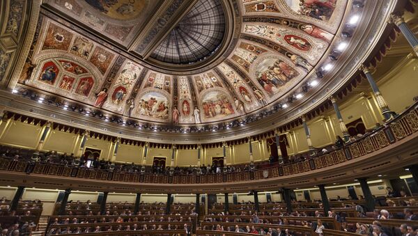 Newly-elected lawmakers sit on the Spanish Parliament in Madrid, Spain, Wednesday, Jan. 13, 2016 - Sputnik International