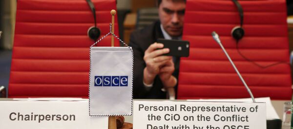 Diplomats wait for the start of a meeting of the permanent council of the OSCE, the Organization for Security and Cooperation in Europe, on Nagorno-Karabakh in Vienna, Austria, April 5, 2016 Diplomats wait for the start of a meeting of the permanent council of the OSCE, the Organization for Security and Cooperation in Europe, on Nagorno-Karabakh in Vienna, Austria, April 5, 2016 - Sputnik International