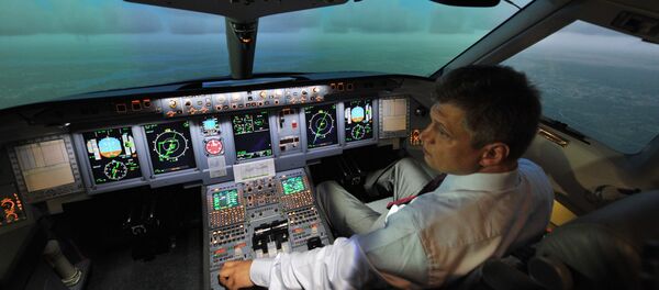 Staff personnel training center for Sukhoi Superjet 100 Staff personnel training center for Sukhoi Superjet 100 - Sputnik International