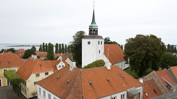 View of the main square and the church in downtown Aeroeskoebing, on the small Danish island of Aeroe August 30, 2012 - Sputnik International