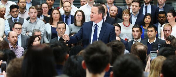 Britain's Prime Minister David Cameron speaks during a question and answer session on the forthcoming European Union referendum with staff of PricewaterhouseCoopers in Birmingham, central England, on April 5, 2016 Britain's Prime Minister David Cameron speaks during a question and answer session on the forthcoming European Union referendum with staff of PricewaterhouseCoopers in Birmingham, central England, on April 5, 2016 - Sputnik International