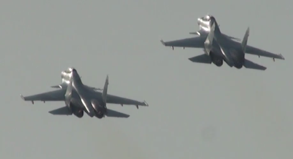Russia: See Sukhoi Su-30SM jets tear up the skies Russia: See Sukhoi Su-30SM jets tear up the skies - Sputnik International