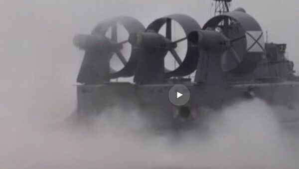 Footage of maneuvers: flying ship Mordovia hits the target - Sputnik International