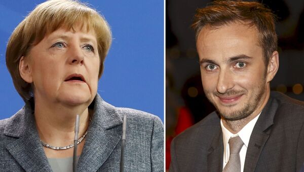 A combination of pictures shows German Chancellor Merkel and German comedian Boehmermann. - Sputnik International