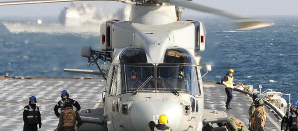 HMS Illustrious while on Exercise Joint Warrior off the coast of Scotland. - Sputnik International