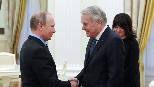 Vladimir Putin meets with French Foreign Minister Jean-Marc Ayrault - Sputnik International