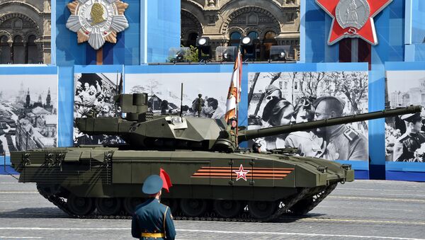 A Russian T-14 Armata tank drives through Red Square during the Victory Day military parade in Moscow on May 9, 2015. - Sputnik International