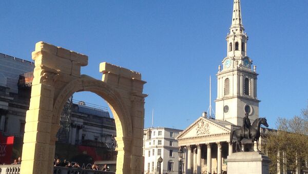 Palmyra's Arch of Triumph recreated in London’s Trafalgar Square. - Sputnik International