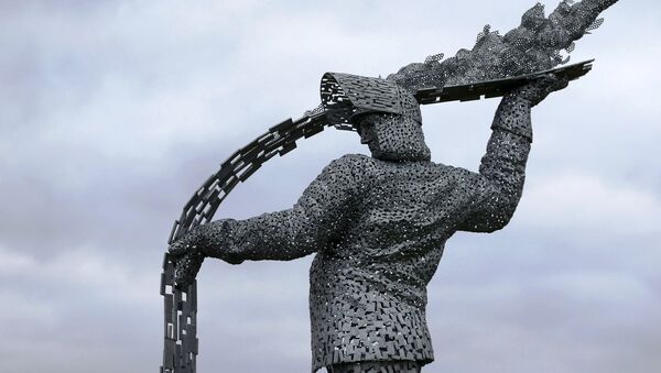 The Steelman statue stands outside the Ravenscraig regional sports facility Ravenscraig, Scotland April 14, 2016. - Sputnik International