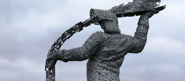 The Steelman statue stands outside the Ravenscraig regional sports facility Ravenscraig, Scotland April 14, 2016. The Steelman statue stands outside the Ravenscraig regional sports facility Ravenscraig, Scotland April 14, 2016. - Sputnik International