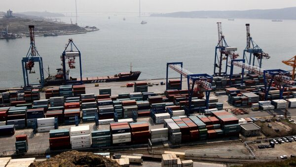 The Vladivostok merchant seaport - Sputnik International