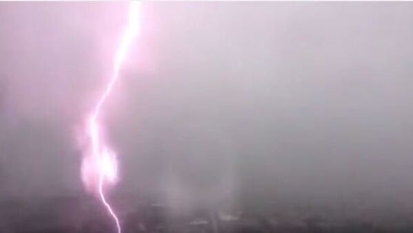 Lightning Strike in Midtown Houston - Sputnik International