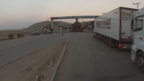 Gurbulak-Bazargan customs border poin - Sputnik International