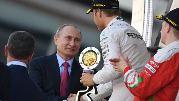 Putin Congratulates Sochi Grand Prix Winner Rosberg - Sputnik International