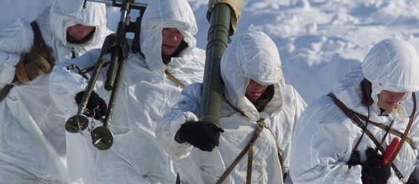 Troops of 61st independent marine regiment of the North Fleet during the battle march - Sputnik International