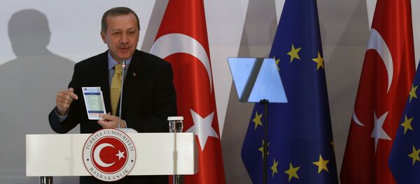 Turkish Prime Minister Recep Tayyip Erdogan speaks after the EU and Turkey signed agreements in Ankara, Turkey (File) - Sputnik International