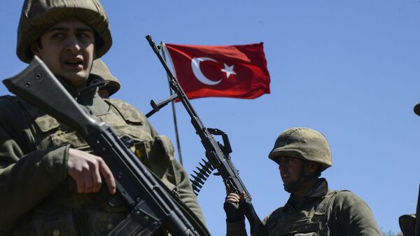 Turkish army soldiers - Sputnik International