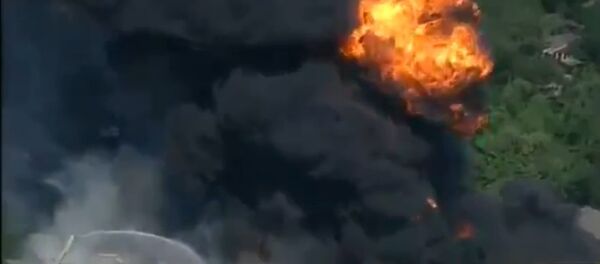 Huge Explosion and Fire in Houston Huge Explosion and Fire in Houston - Sputnik International
