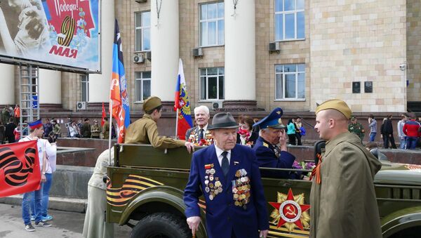 Anniversary of the 71st Anniversary of Victory being celebrated in Donetsk, eastern Ukraine - Sputnik International